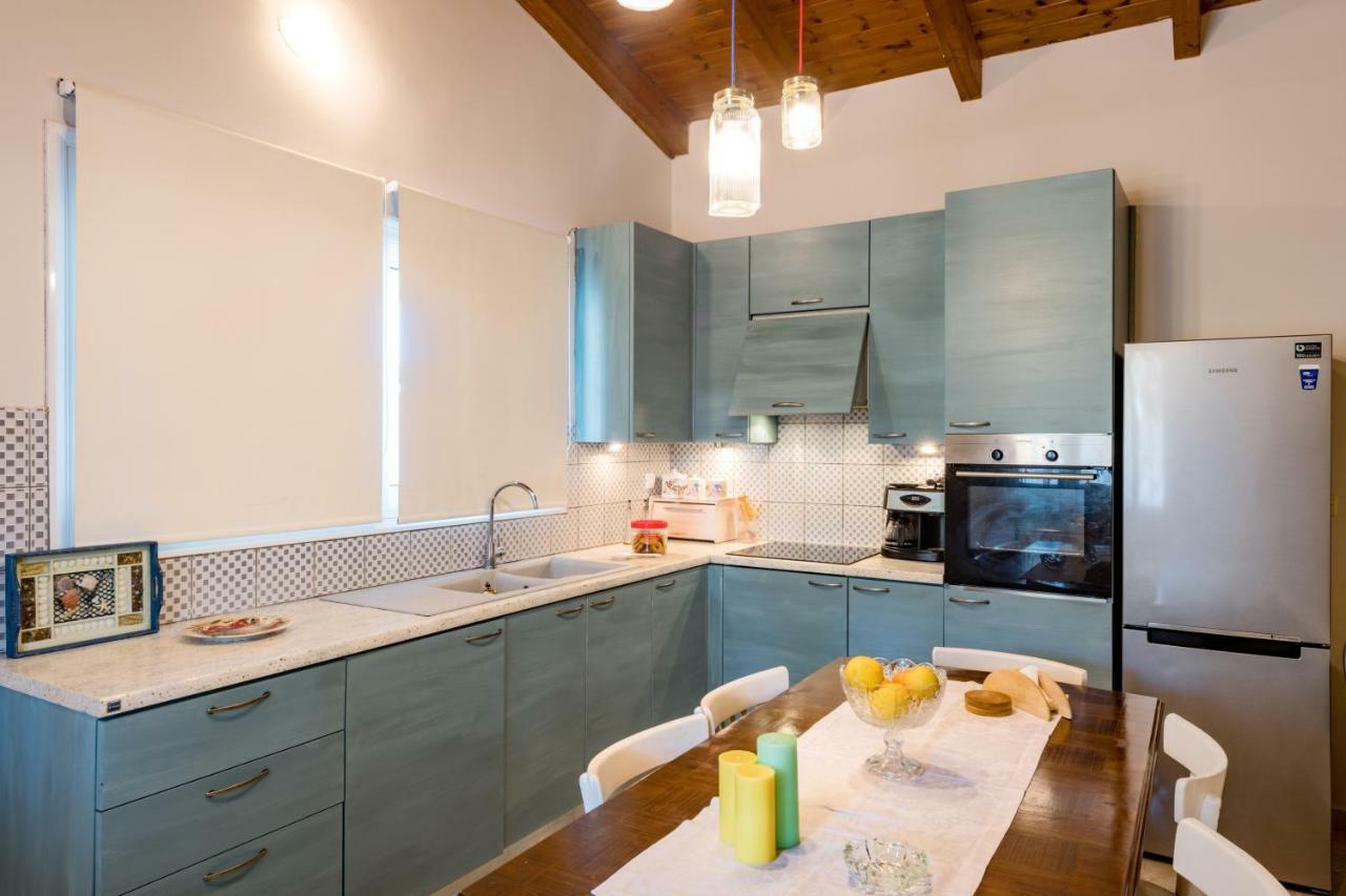 Kiko, The Coastline House Βίλα Κάτω Αχαΐα Εξωτερικό φωτογραφία